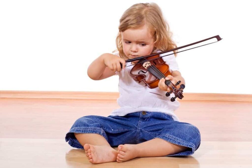 کلاس انفرادی آموزش موسیقی به کودک